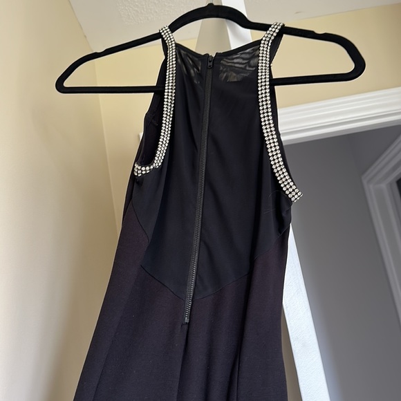 Black semi formal dress - Picture 3 of 3